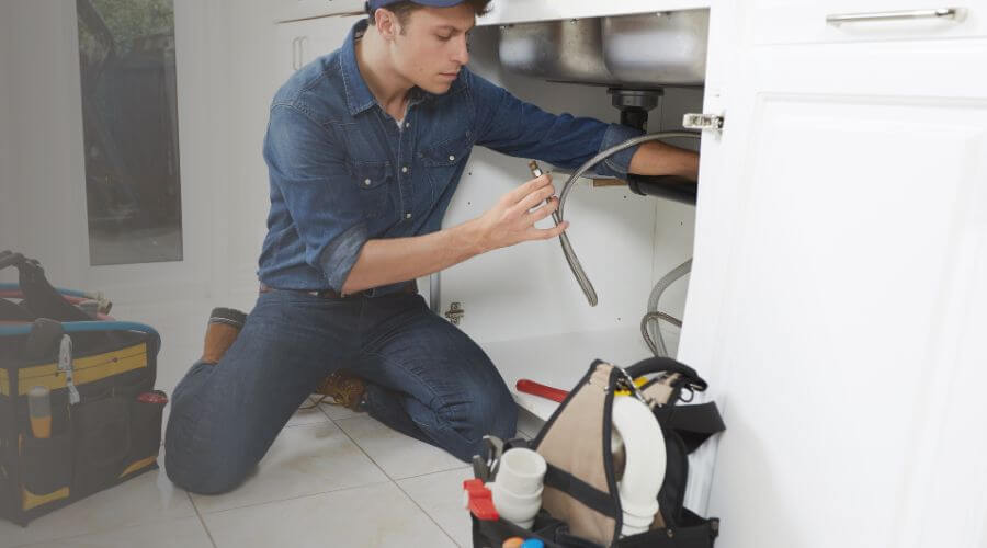 Expert burst pipe repair services in Burr Hill, VA